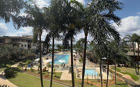 Refúgio Beira Lago- Life Resort